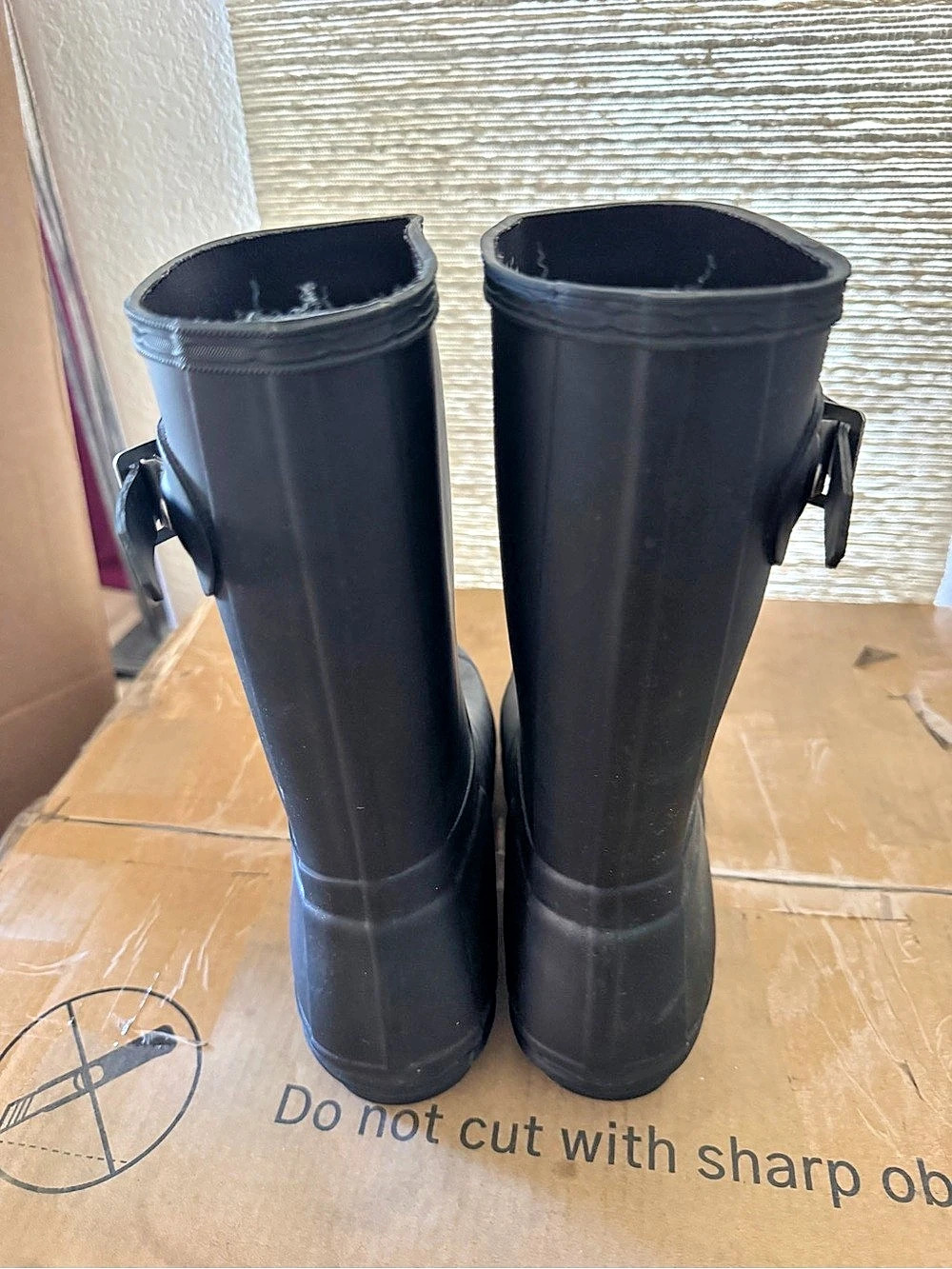 Hunter Original Short Waterproof Black Rain Boots - Picture 4 of 5